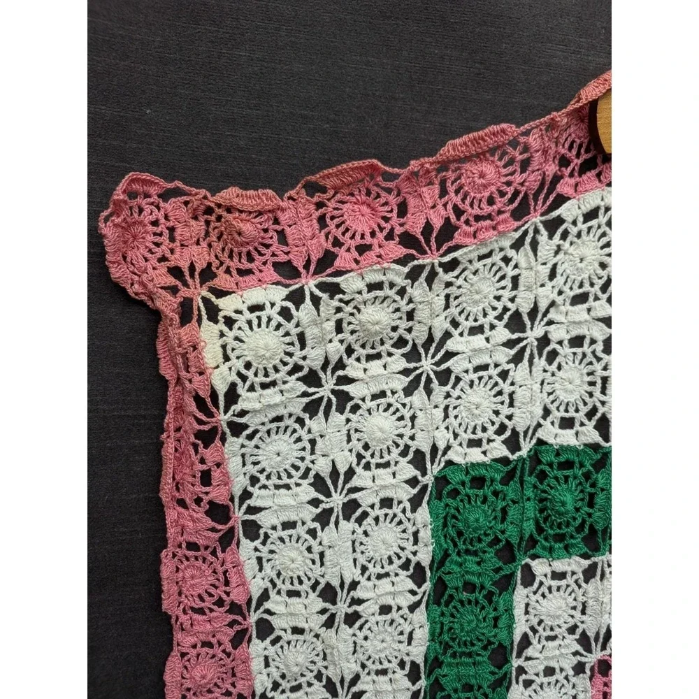 Vtg Handmade Tablecloth Cotton Crochet 42